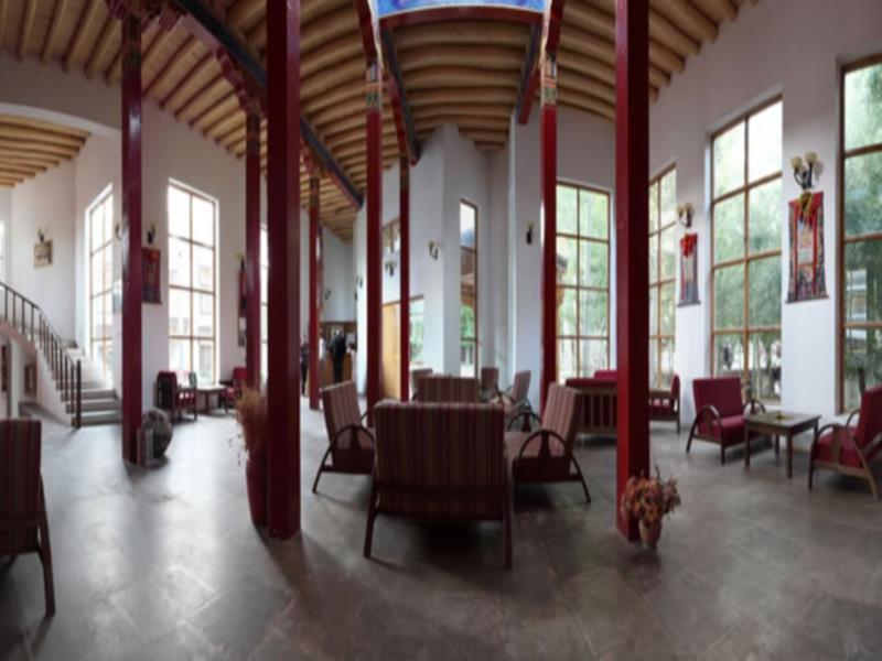 Lha-Ri-Sa Resort 列城 外观 照片